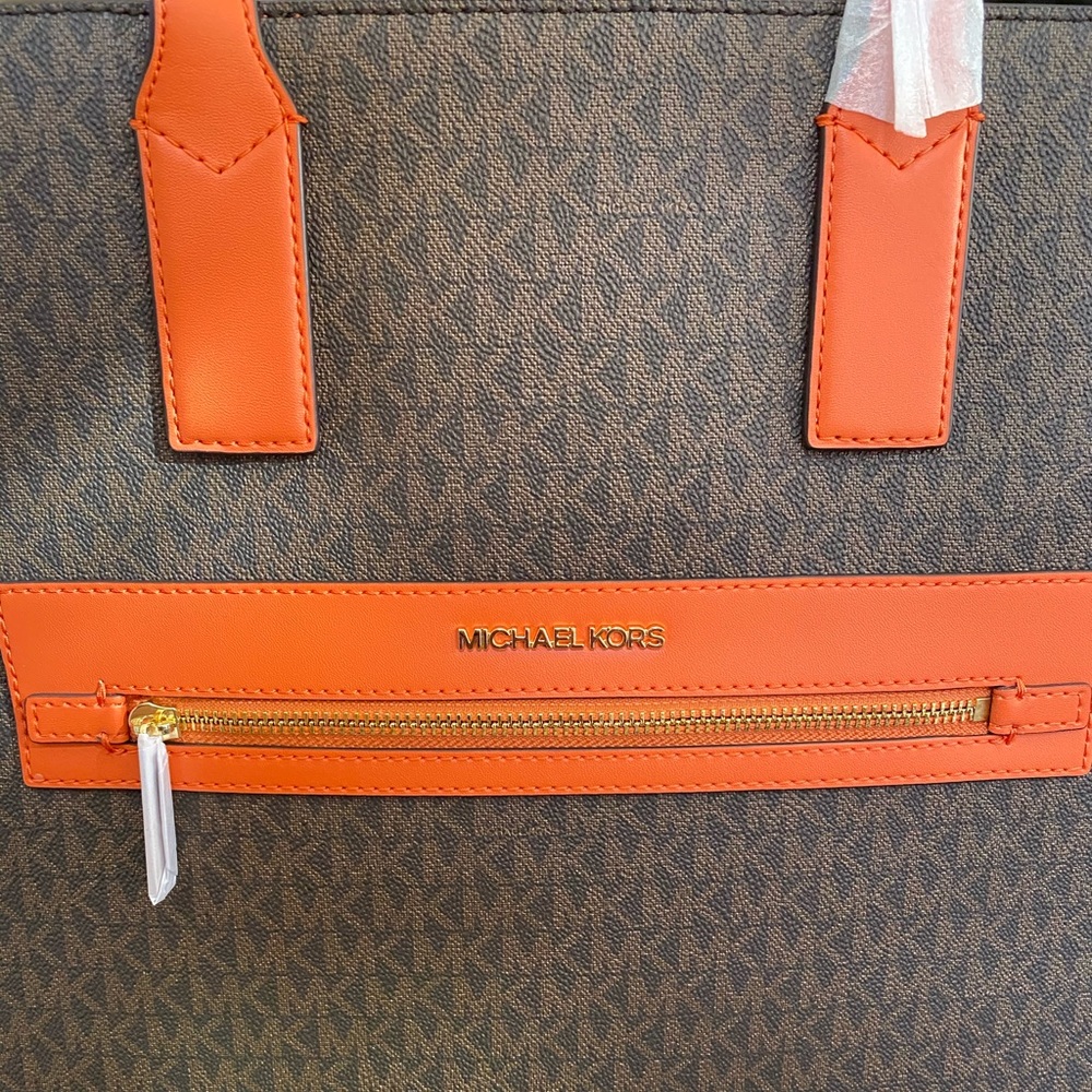 Michael Kors Tote - Picture 4 of 6